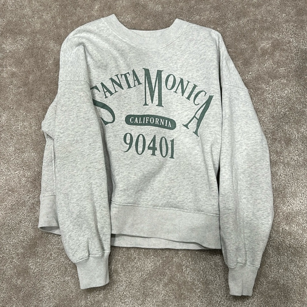 Abercrombie & fitch crew neck sweater